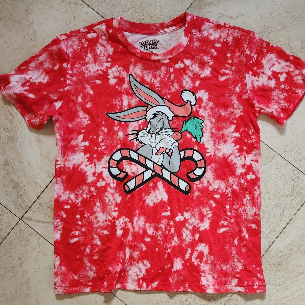 NWOT Bugs Bunny Christmas shirt